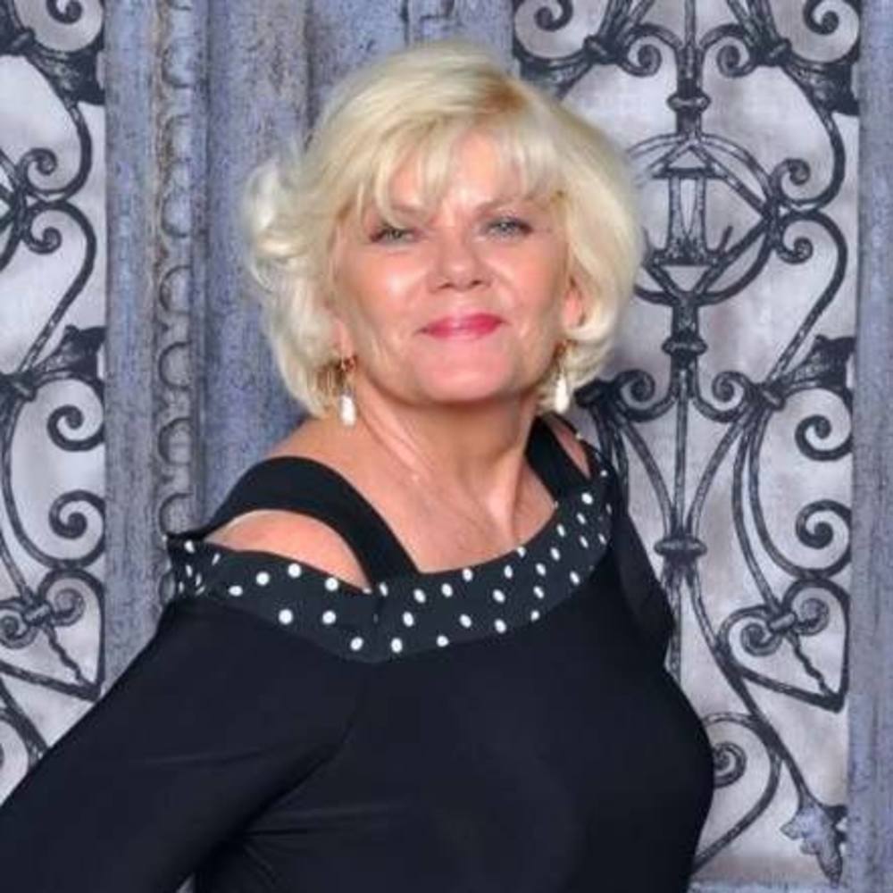 Meet your Posher, Sheilagh